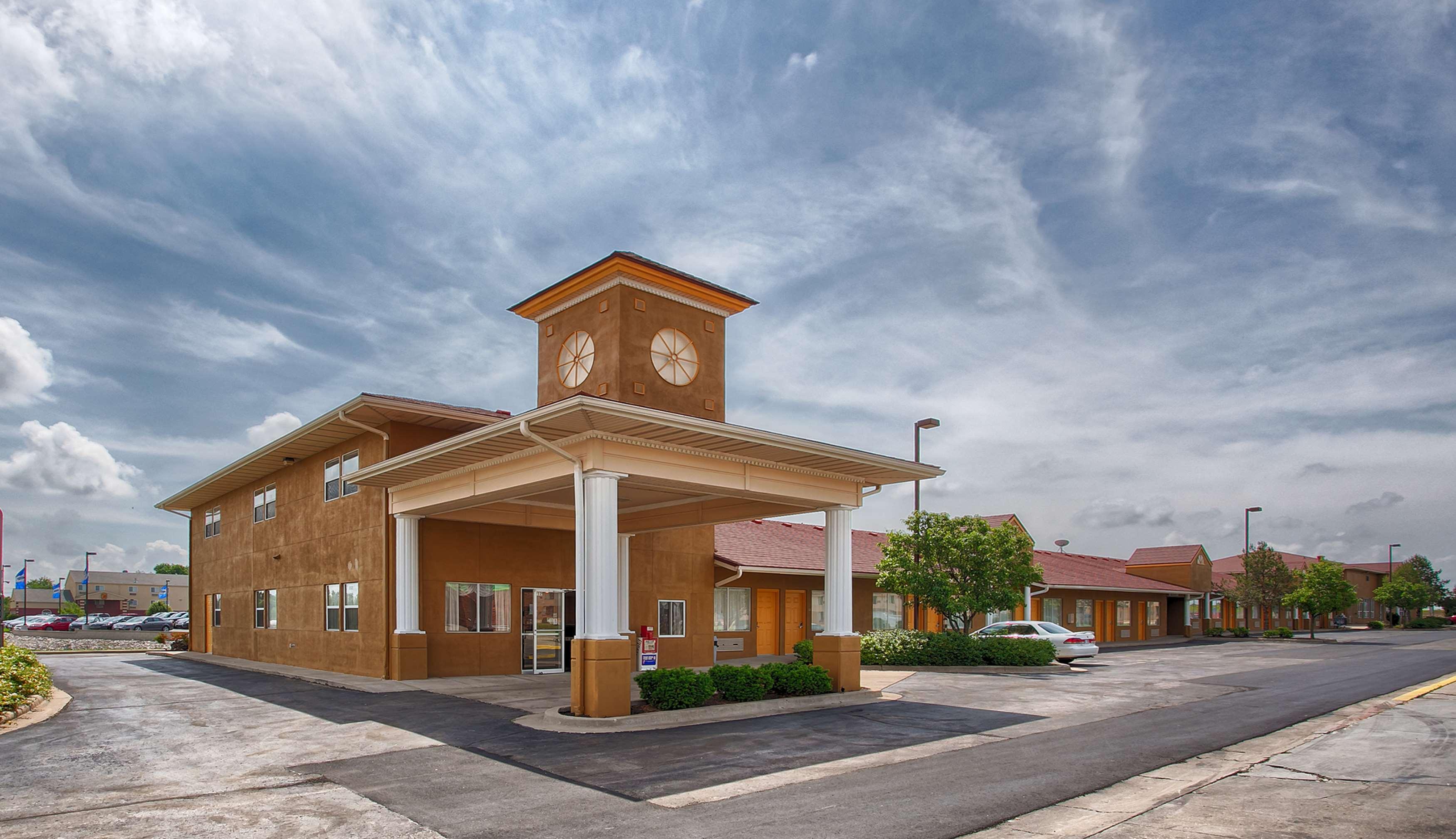 Best Western Ottawa Inn Bagian luar foto
