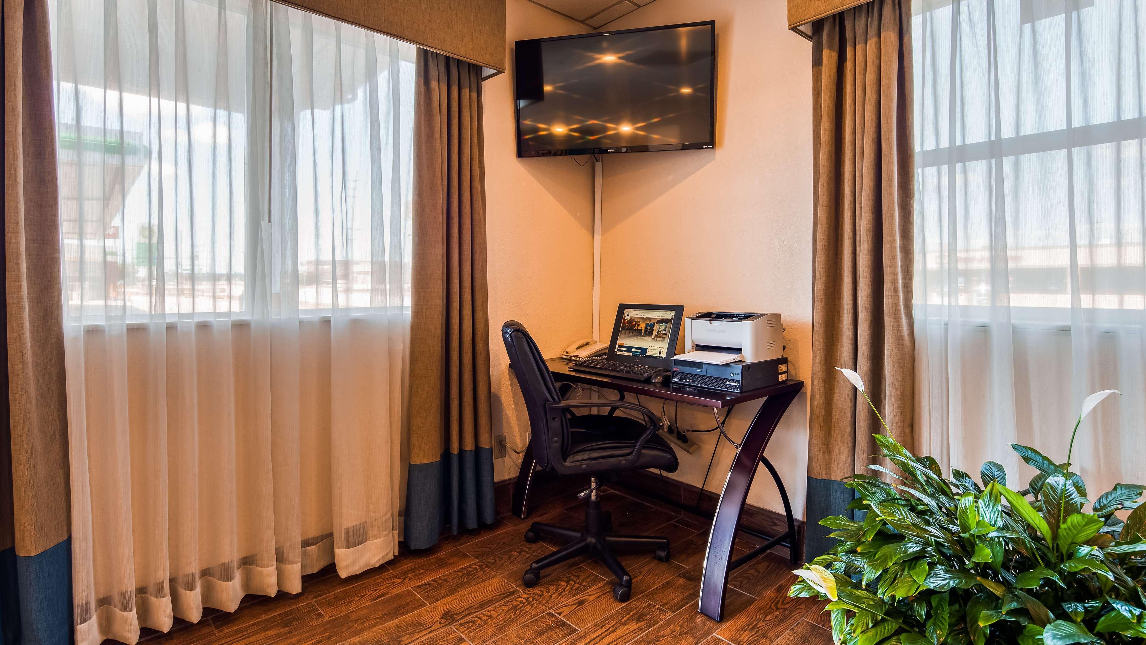 Best Western Ottawa Inn Bagian luar foto
